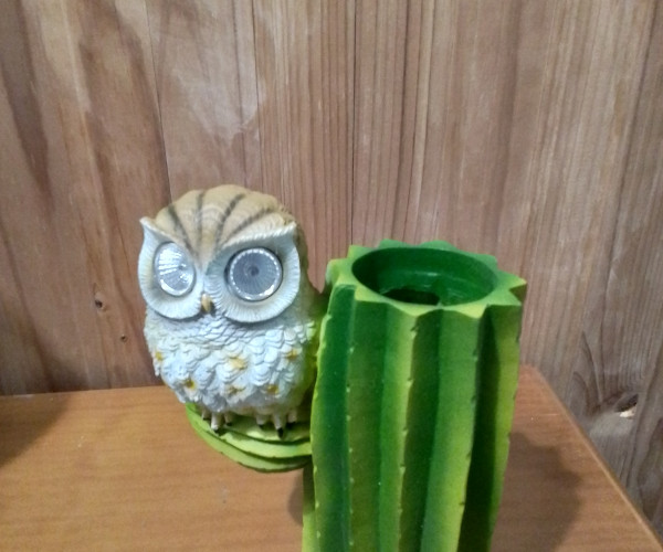 Macetero buho solar-1